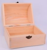 Dřevěná krabička s kováním oblé víko 16x12x11,4cm - 1ks