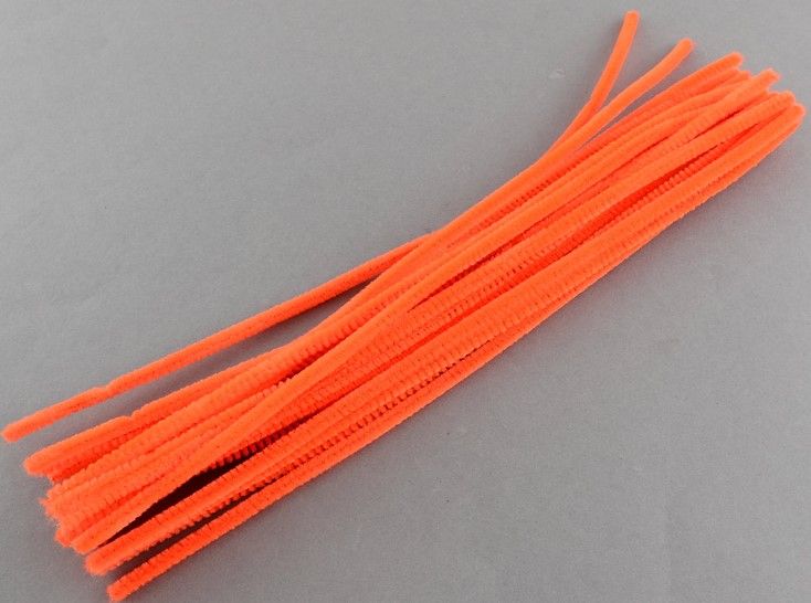 Plyšový / chlupatý /drátek cca 6mm d.30cm - Oranžová