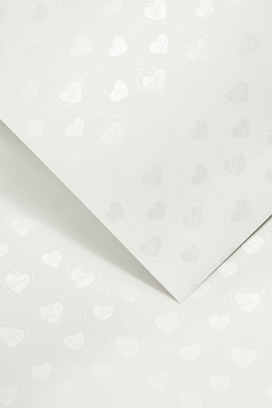 Kreativní oboustranný papír 220g/m2 Srdíčka bílá 20x30cm - 1ks