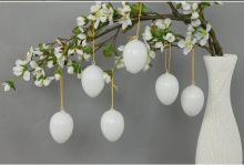 Dekorace Plastová vejce bílá 4cm - 48ks