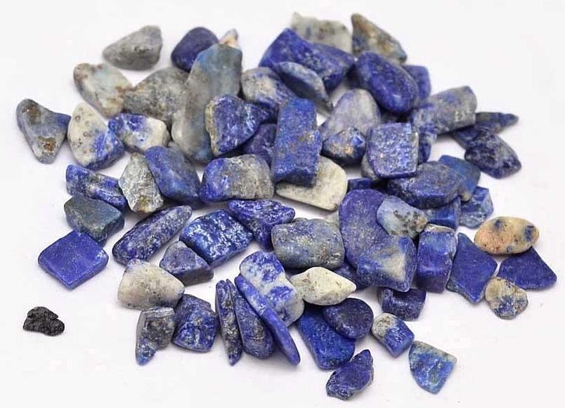 Minerální kamínky přírodní Lapis Lazuli cca 3 až 9mm - 25g