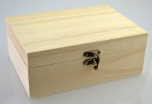 Dřevěná krabička 6 přihrádek se zapínáním 20x14x8cm